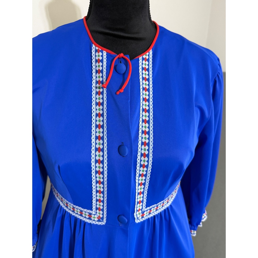 Vtg Lorraine Blue Nylon Maxi Robe Button Front Folk Lace‎ Trim 70s cottagecore